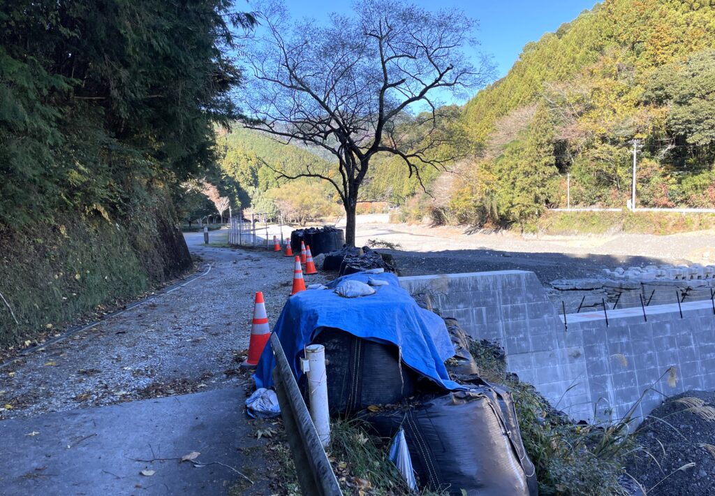 キャンプ場入り口